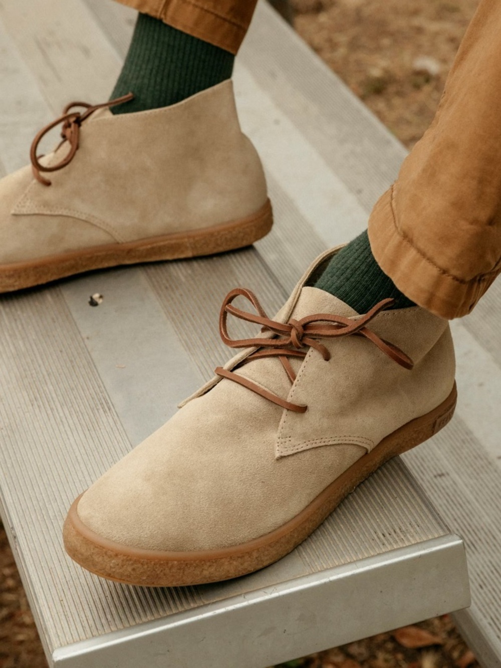 NWOB SeaVees sun-tans chukka boots in tan